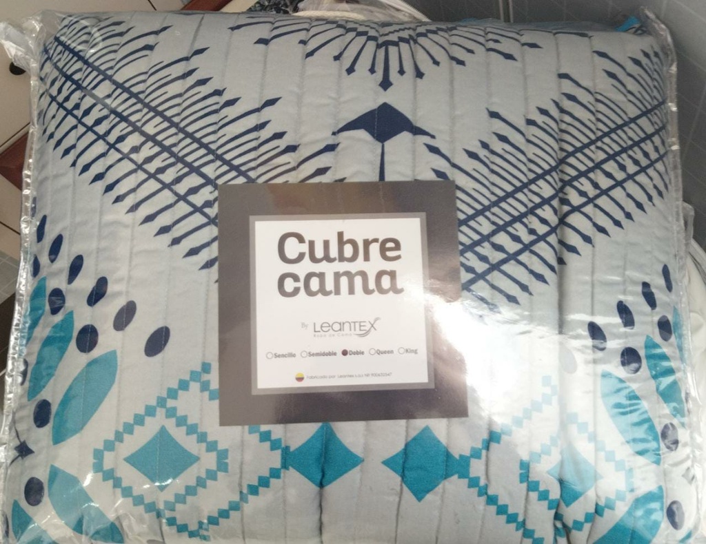 COLCHA FRANCESA DOBLE LIVIANA 